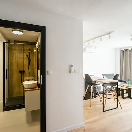 Apartament Korfantego 9